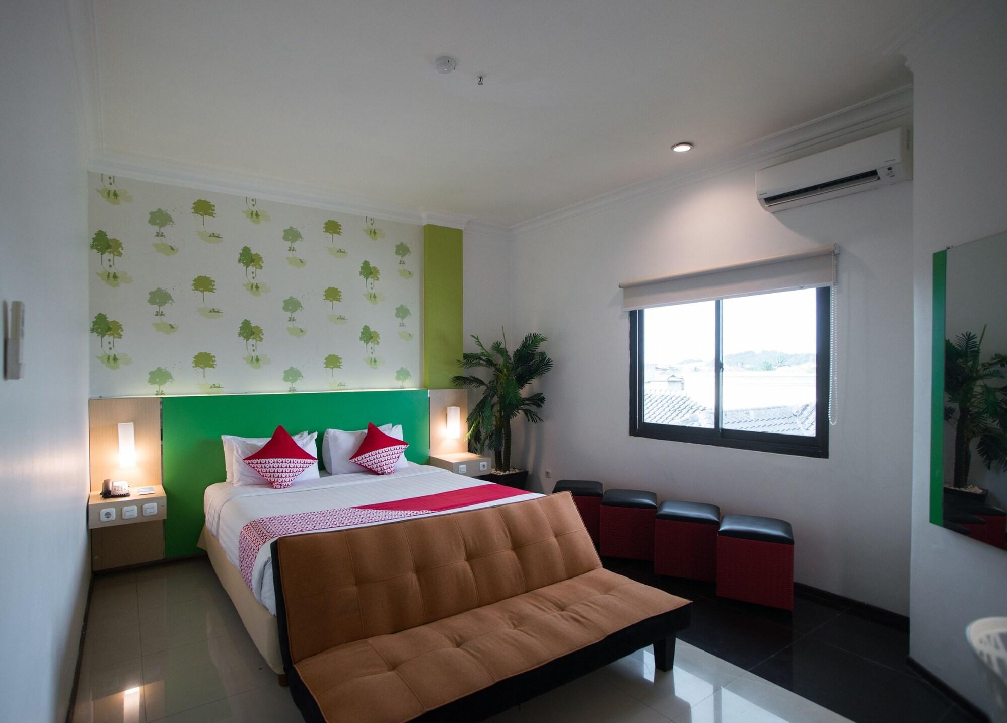 Royal Park Hotel Samarinda Εξωτερικό φωτογραφία