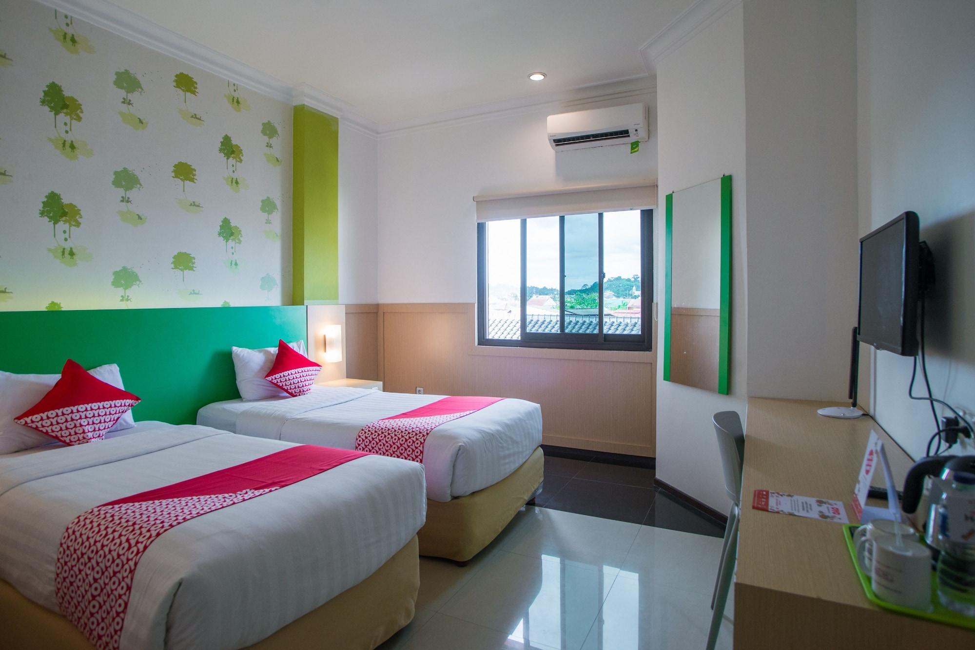 Royal Park Hotel Samarinda Εξωτερικό φωτογραφία