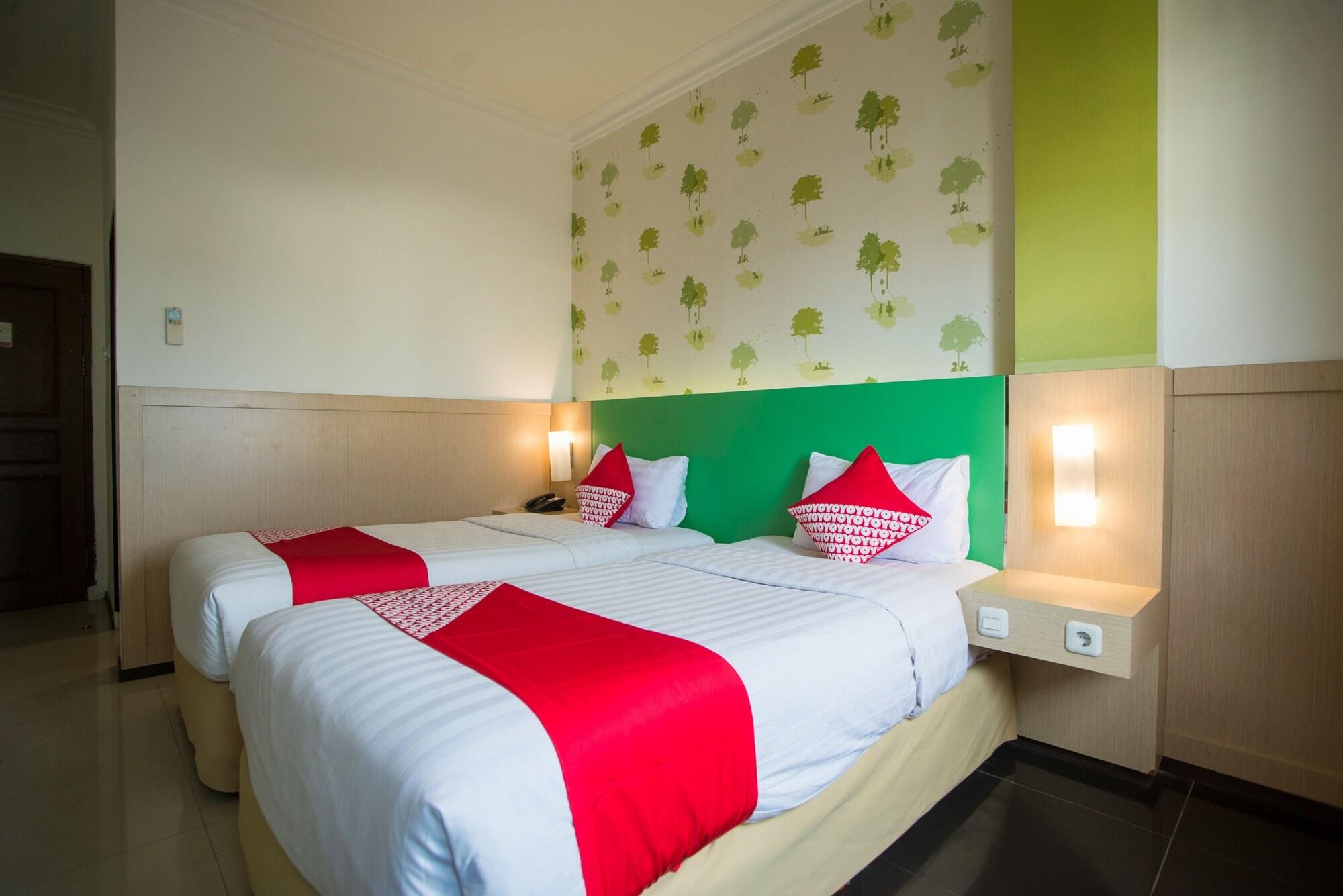 Royal Park Hotel Samarinda Εξωτερικό φωτογραφία