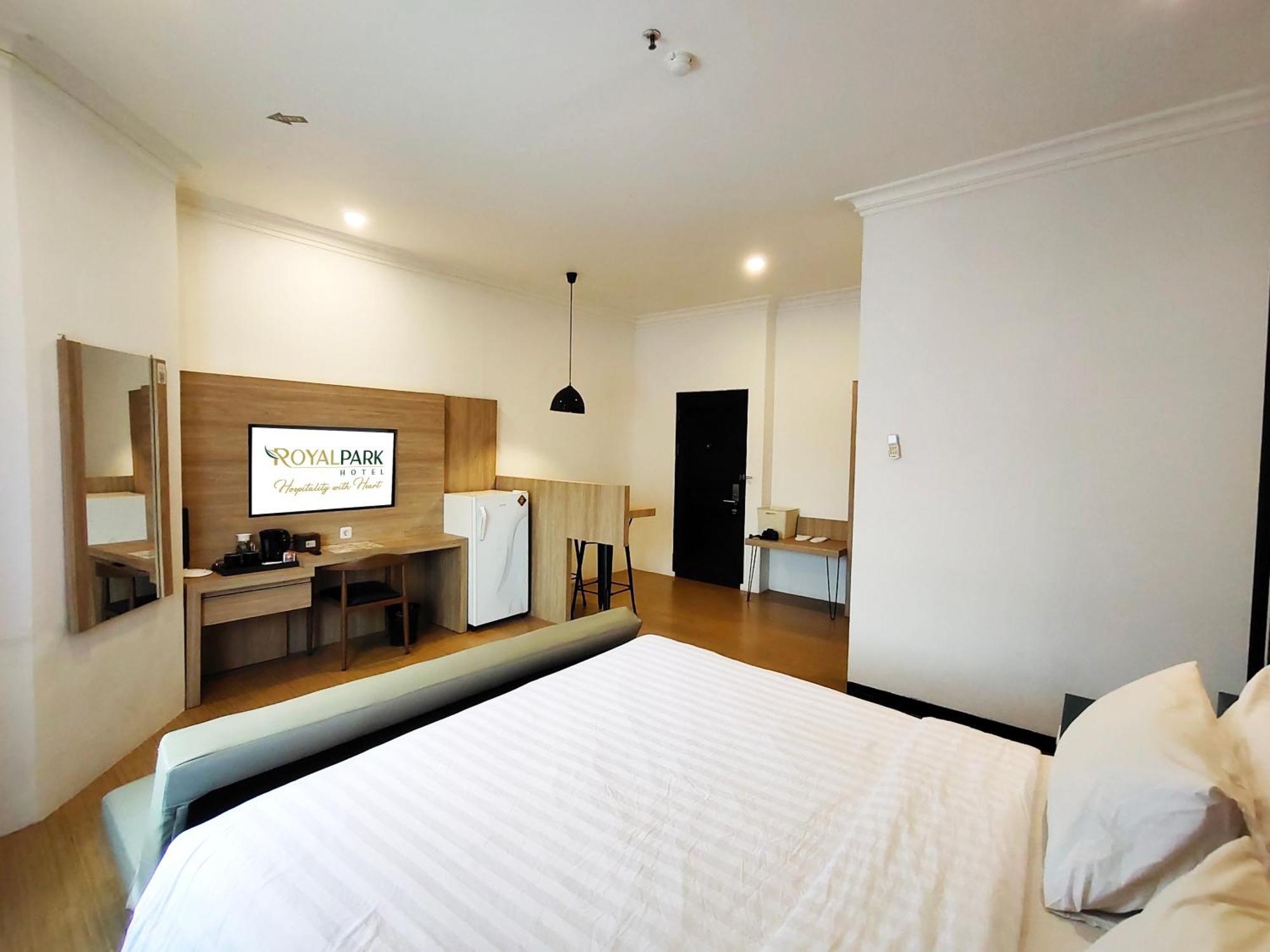 Royal Park Hotel Samarinda Εξωτερικό φωτογραφία