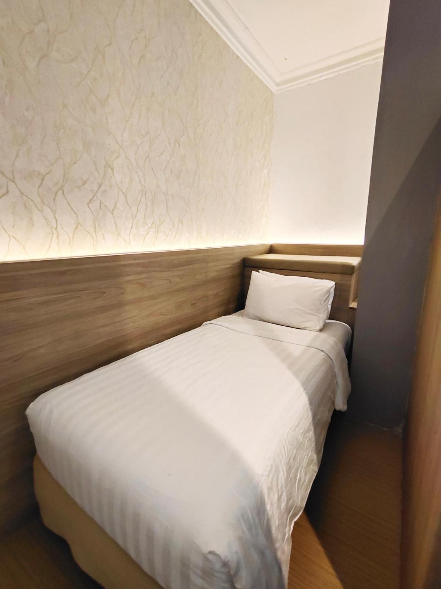 Royal Park Hotel Samarinda Εξωτερικό φωτογραφία