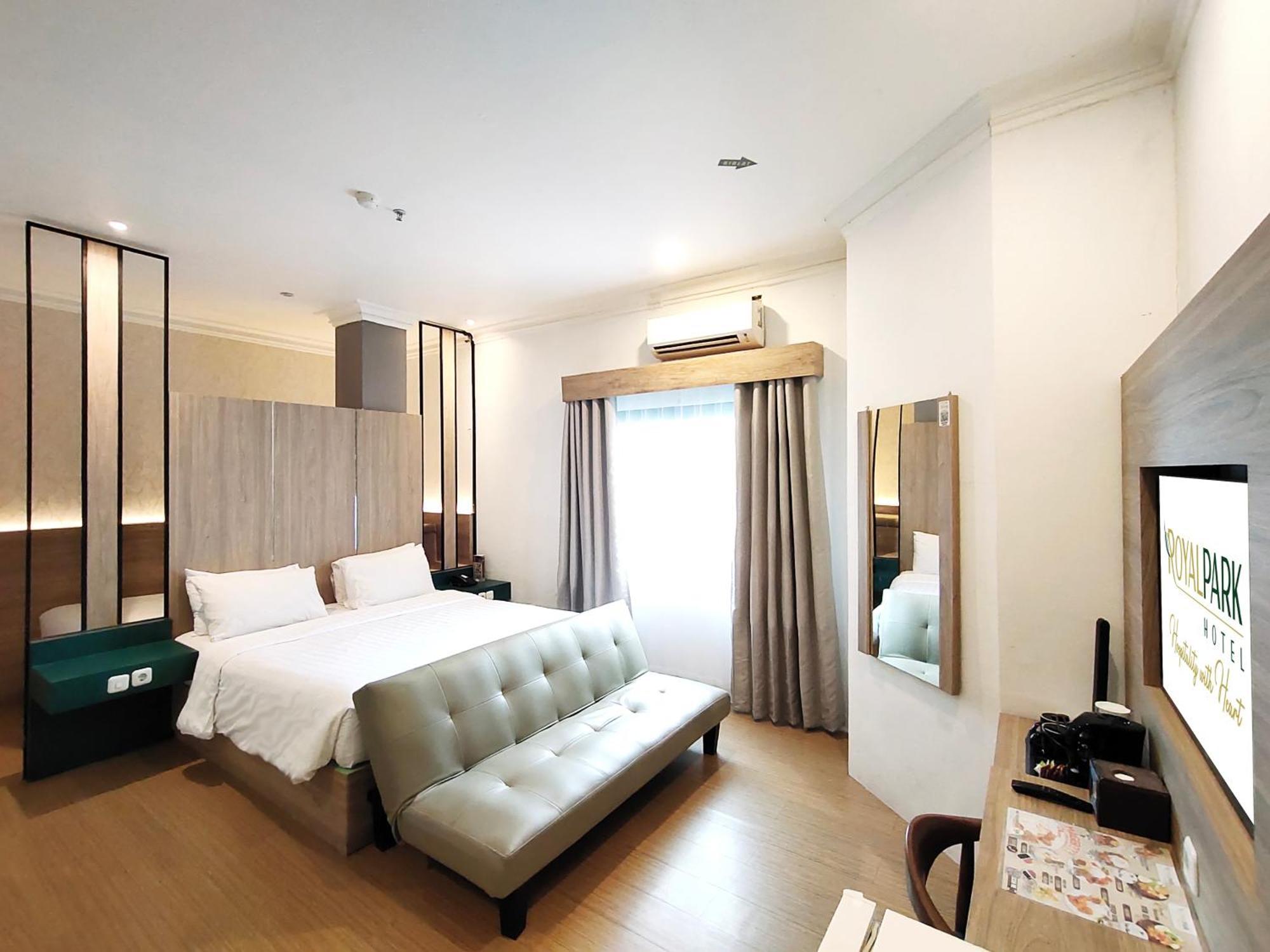Royal Park Hotel Samarinda Εξωτερικό φωτογραφία