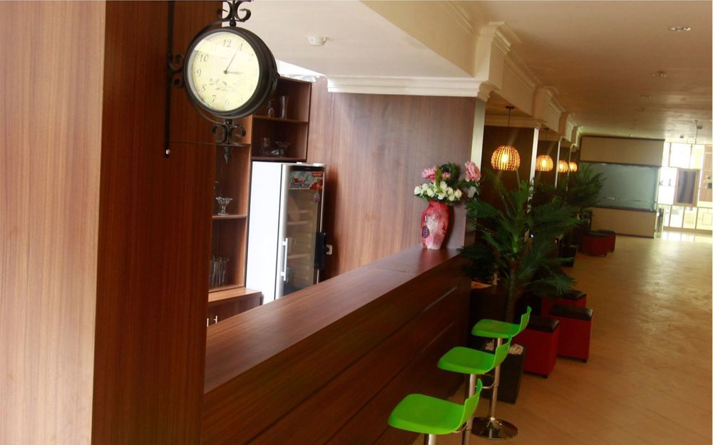 Royal Park Hotel Samarinda Εξωτερικό φωτογραφία